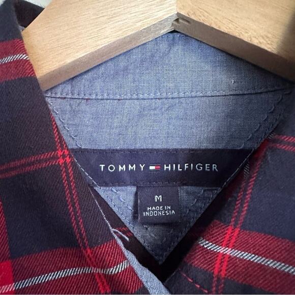 Tommy Hilfiger Women M Plaid Button-Up Shirt Red Navy Check Cotton Logo Pocket - Picture 10 of 10